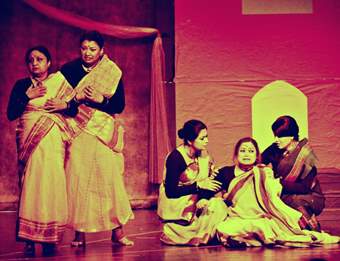AT 3 Bengali play_women standing sitting 340.jpg